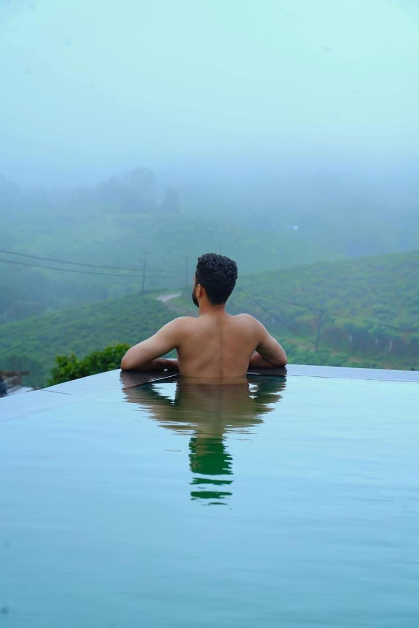 ROCK STAR couples Hotel in Kerala