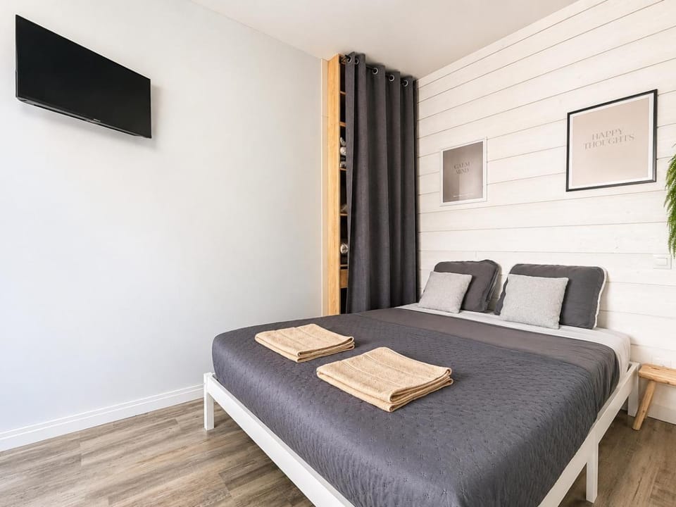 Appartement rénové Aix-les-Bains - proche gare Apartment in Aix-les-Bains