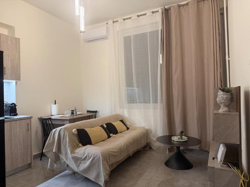 Avet apartments city center view Apartment in Chania