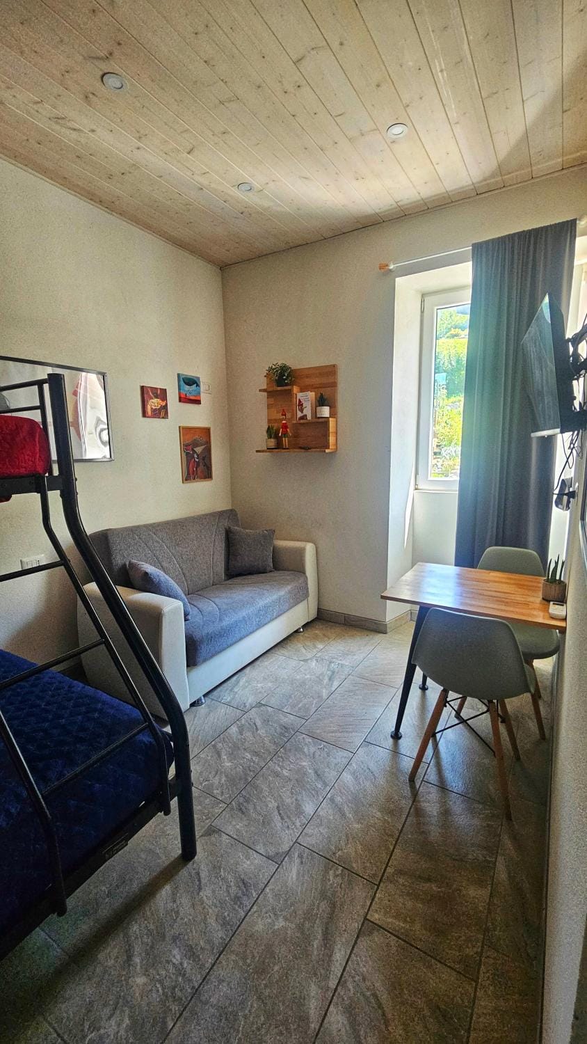 La Casa Azzurra Bed and Breakfast in Canton of Ticino