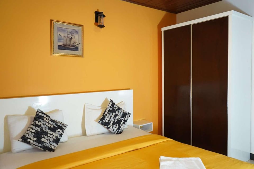 Lake side by lake infinity Apartment in Nuwara Eliya