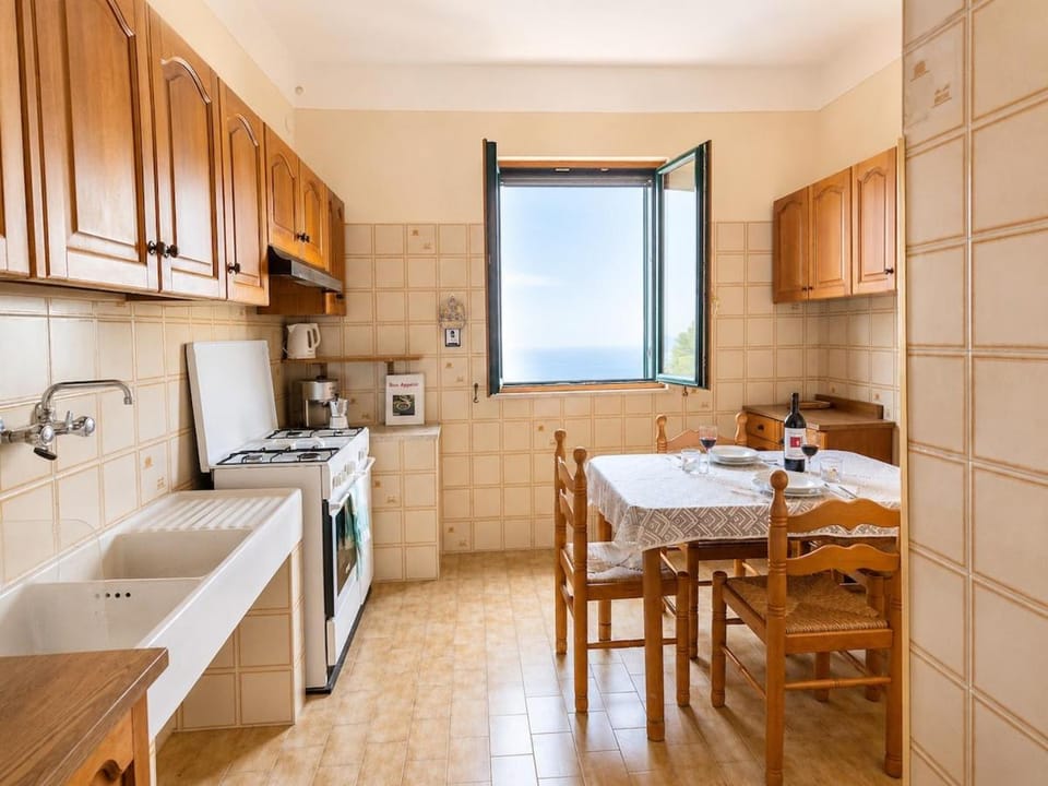 Fiore D'Amalfi Terrace with Sea View and Garden Apartment in Amalfi