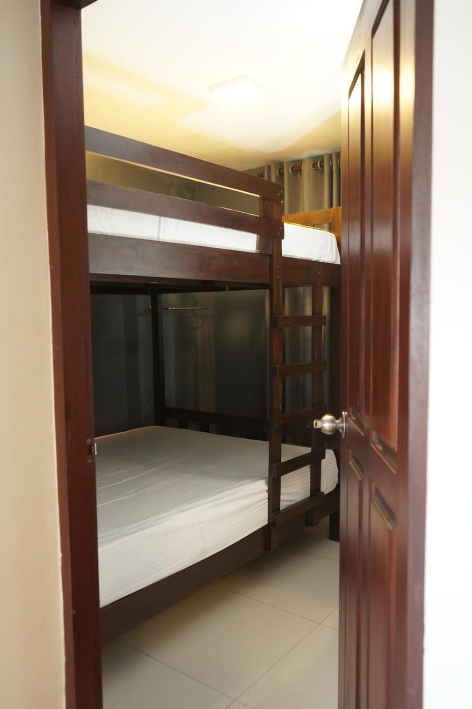 Lake breeze by lake infinity Apartment in Nuwara Eliya