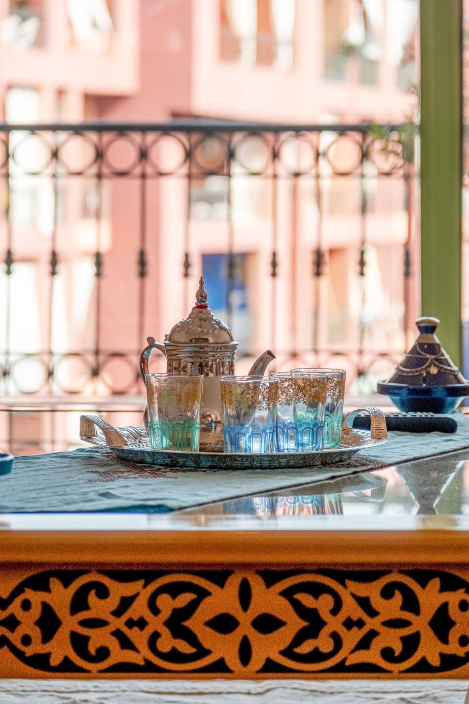 Beautifully situated facing the Jardin Majorelle Pool & Parking Apartment in Marrakesh