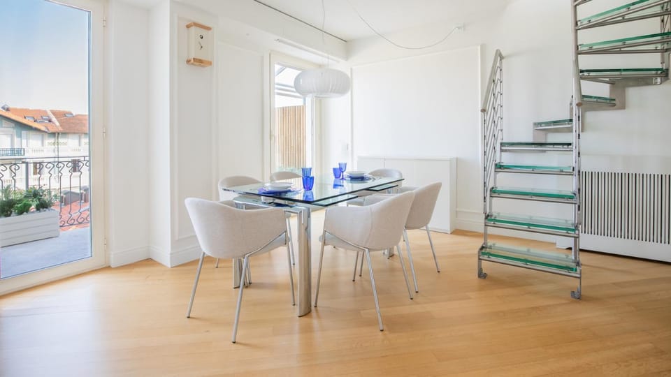 Marea • Luxury Rooftop on the Promenade, Viareggio Apartment in Viareggio