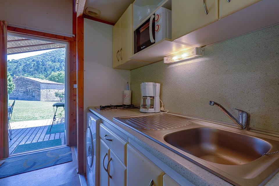 Chalet D'alpion Sud avec Piscine Chalet in Provence