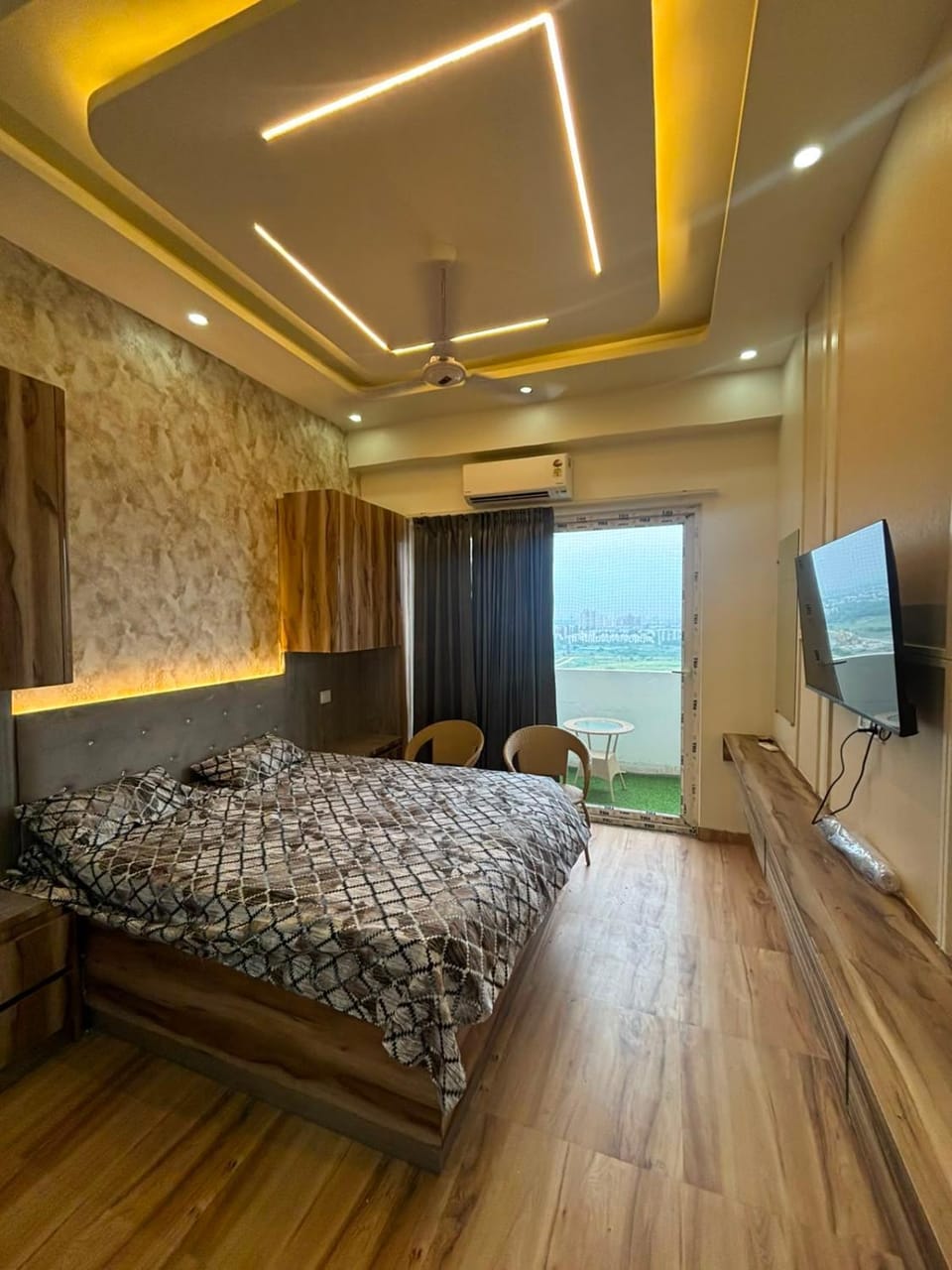 Luxury stay for Couples and guest Apartment in Uttar Pradesh