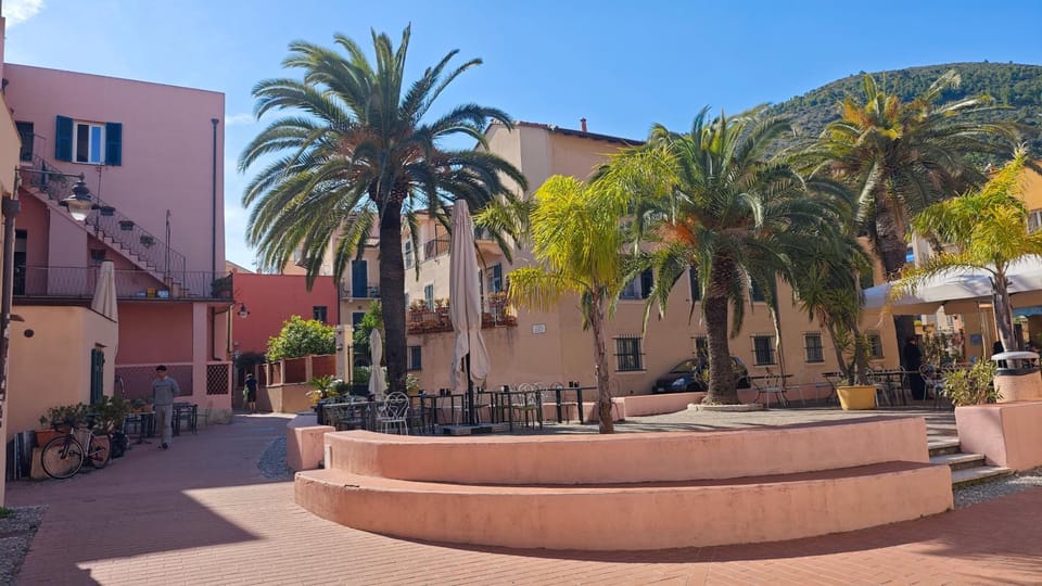 Hostdomus - La Piazzetta sul mare Apartment in Varigotti