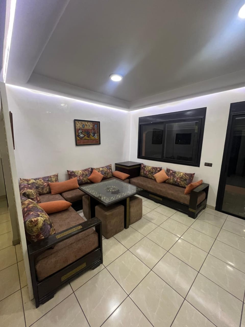 TV and multimedia, Living room, Seating area