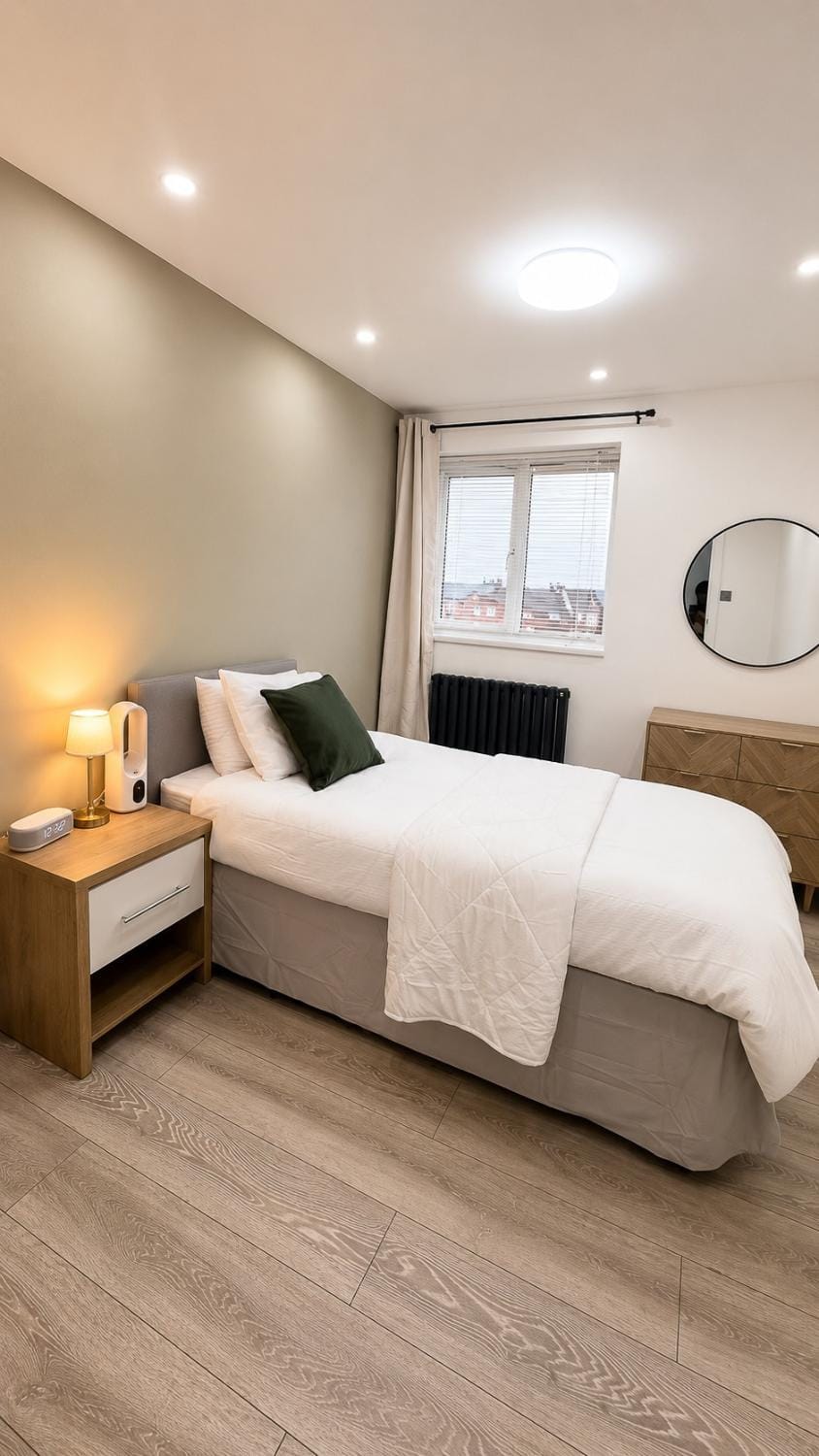 Bed, Bedroom
