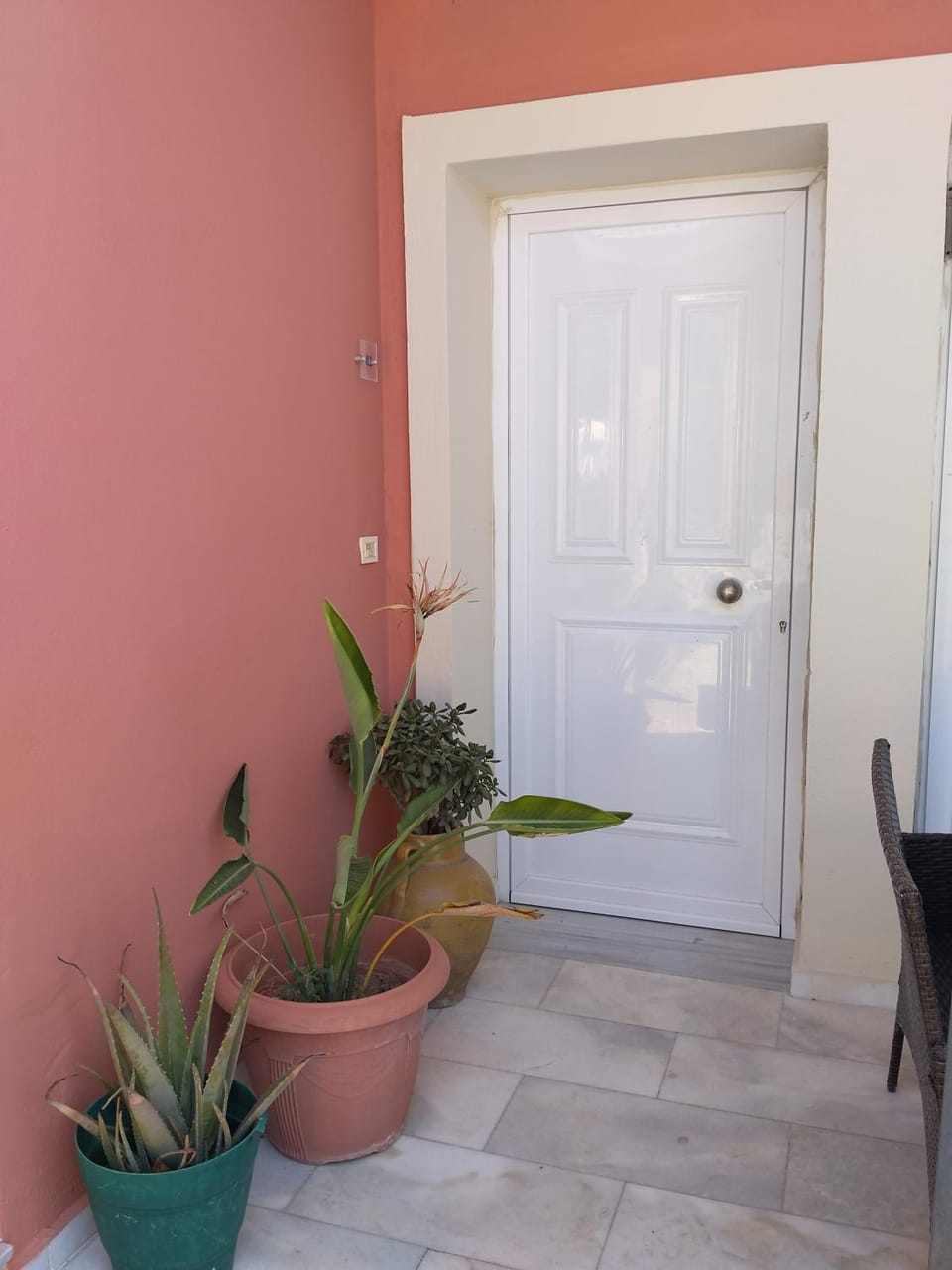 Facade/entrance