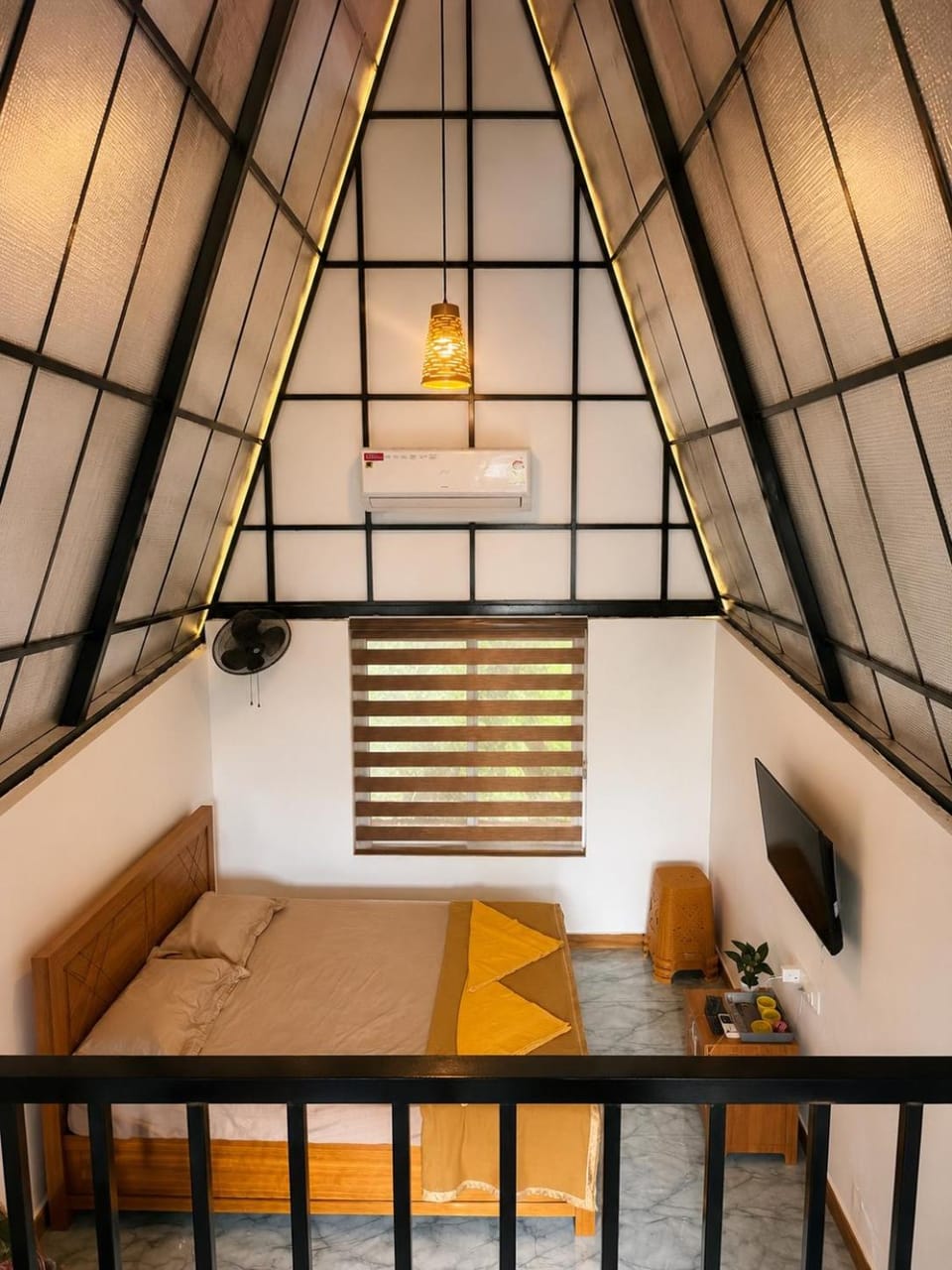 Zerahs Villa - Single Room with Extra upstair Bedspace Villa in Kerala