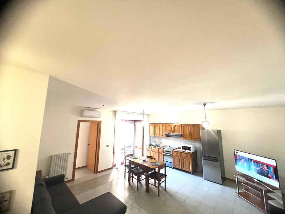 Casa Oslavia Apartment in Latina