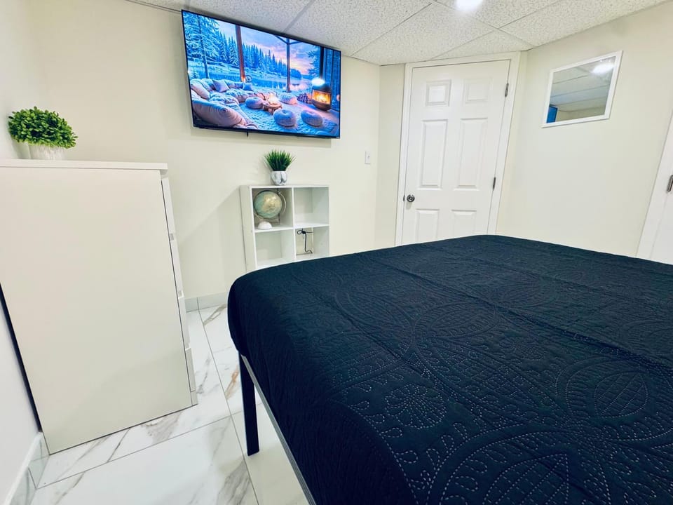 Luxury Executive Room with Workspace, Fast Wi-Fi, and Smart Tv Bed and Breakfast in Paterson