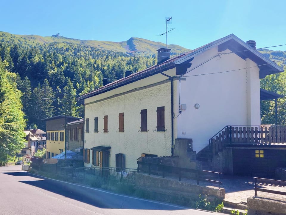 Property building, Mountain view