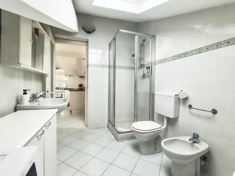 Il Quarto Piano, Above the city, close to the sea. Apartment in Sanremo