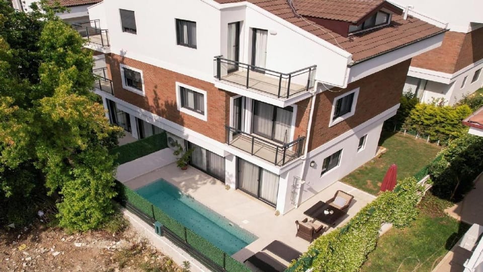 Twin Villa with Private Pool in Fethiye's center Villa in Fethiye