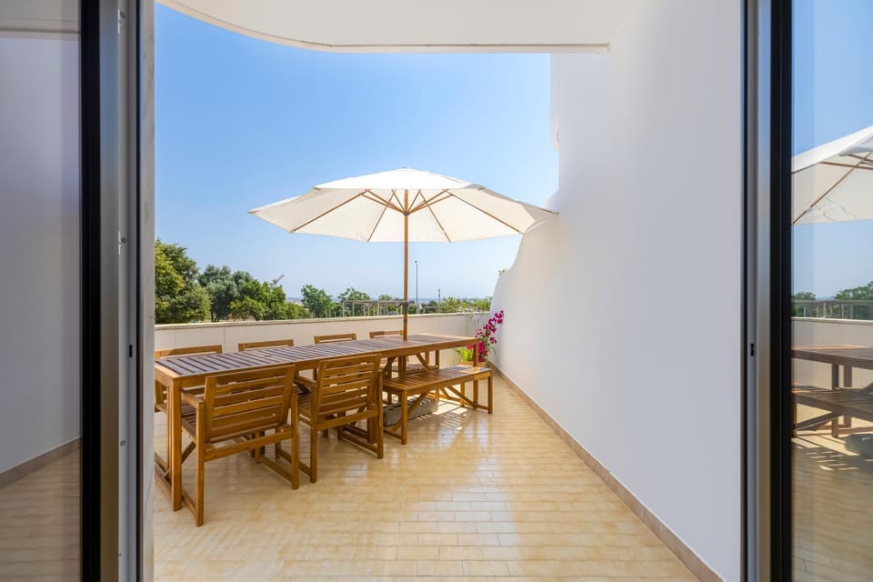 Patio, View (from property/room), Balcony/Terrace, Dining area