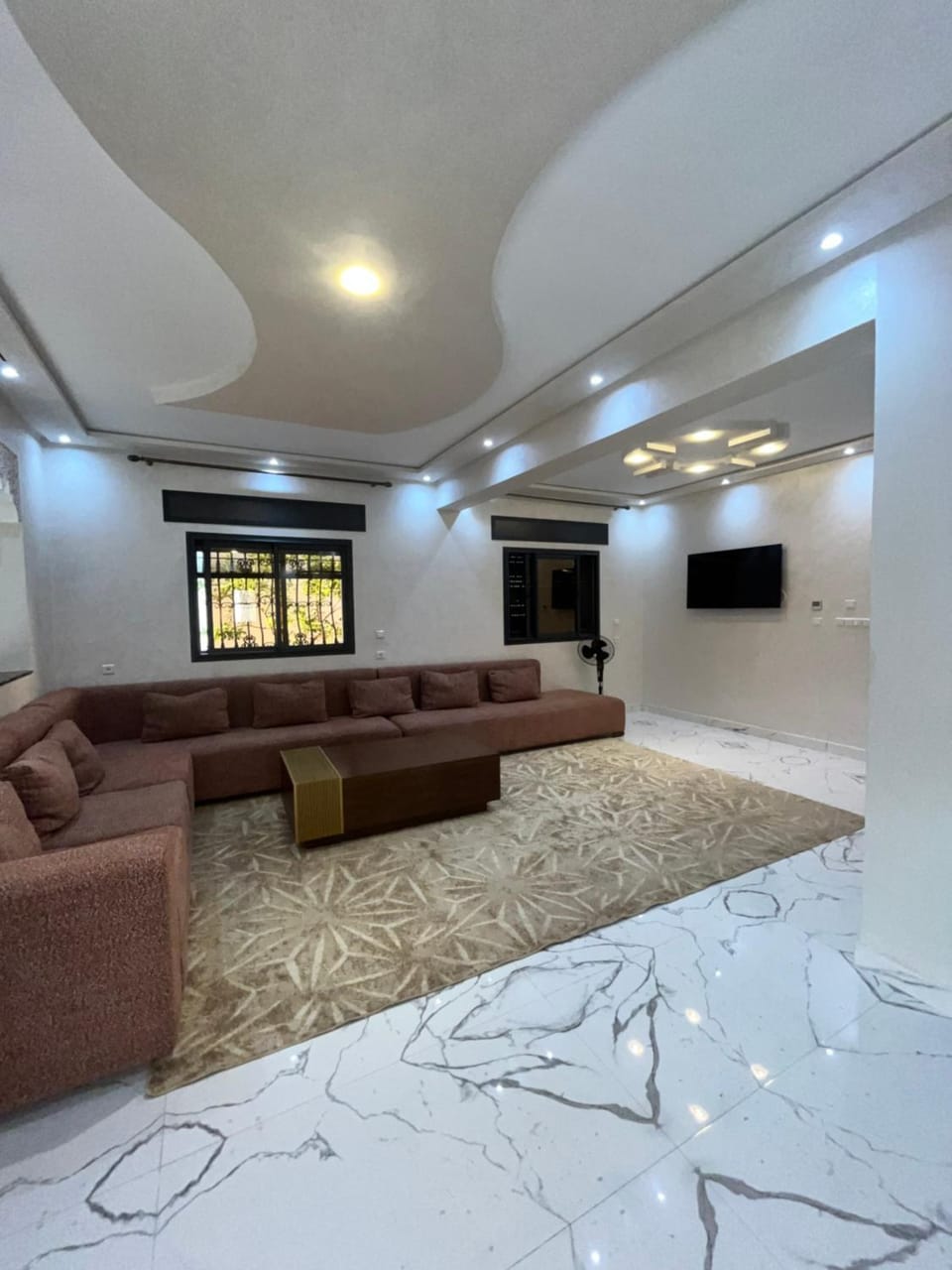 Brand-New Private Luxury Villa with Pool Villa in Tangier