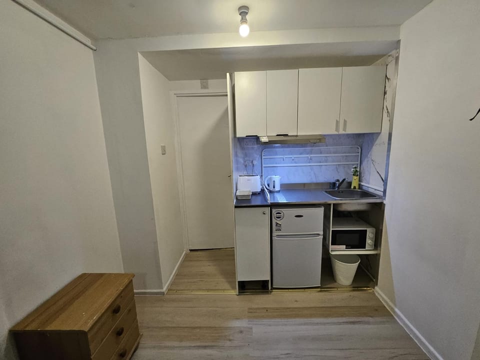 Conniburrow Blueward Guest House Bed and Breakfast in Milton Keynes