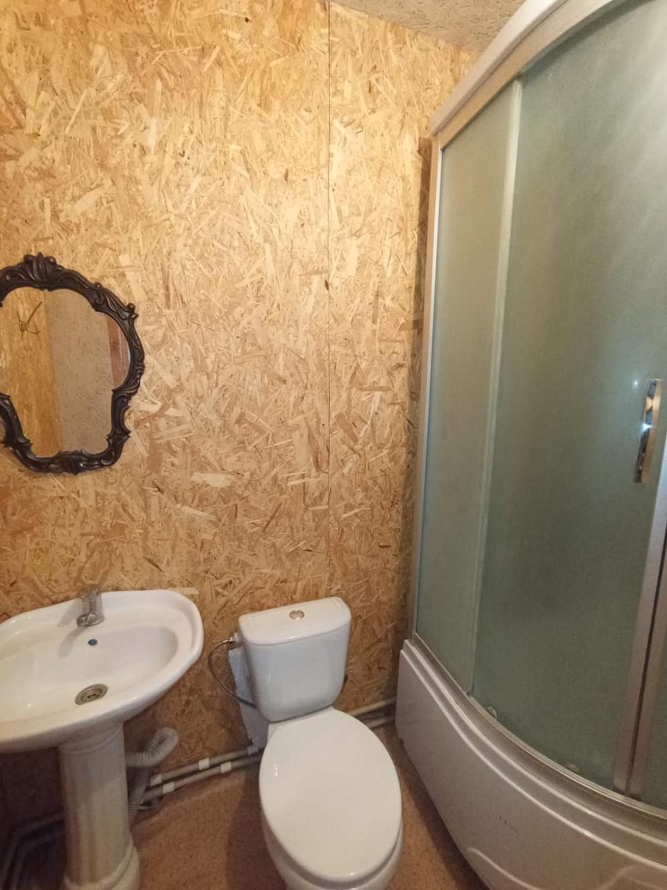 3 комнатные эконом номера от 2 до 6 мест Bed and Breakfast in Kazakhstan