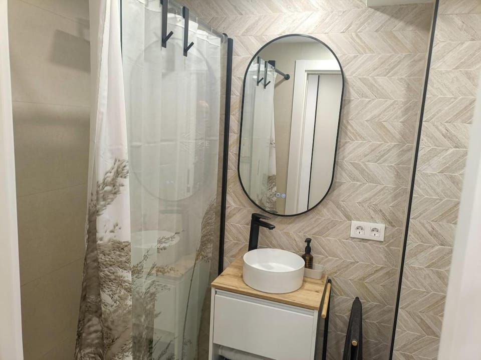 The Portside Jewel Puerto Villajoyosa Beachfront Apartment in Villajoyosa