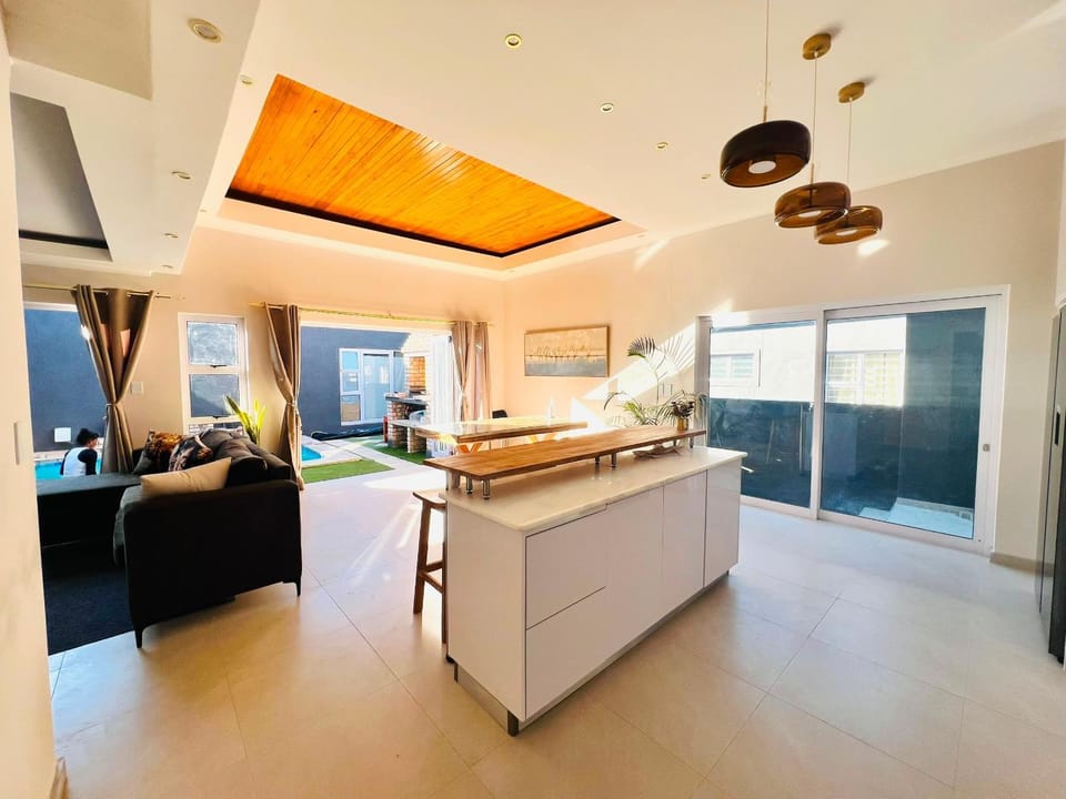 Lounge or bar