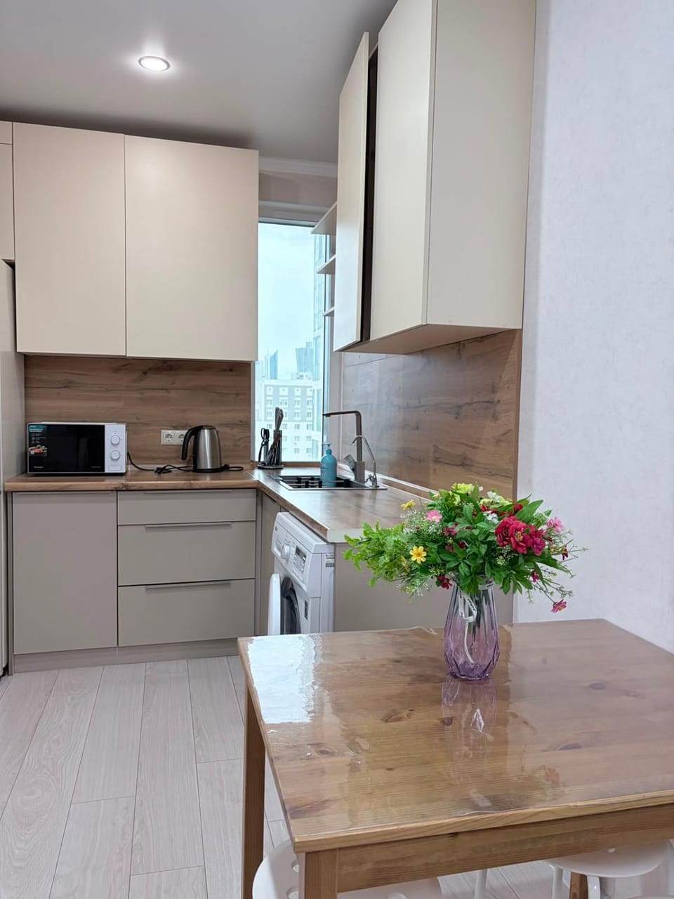 3-комнатные апартаменты ЖК Toronto Левый берег Apartment in Kazakhstan