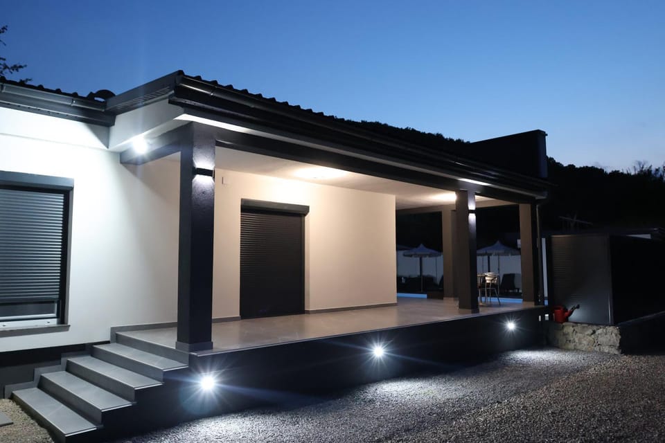 Property building, Night