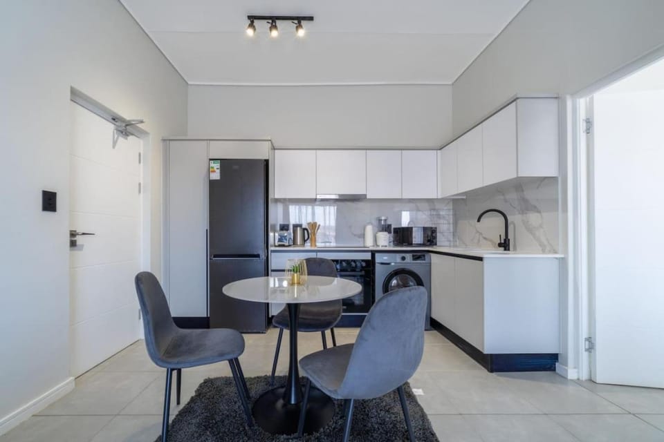 #Alimama Spaces The Modern Stay in Midrand Apartment in Sandton