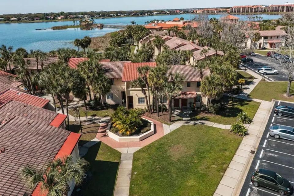 townhome near Sea world Universal Convention center House in Orlando