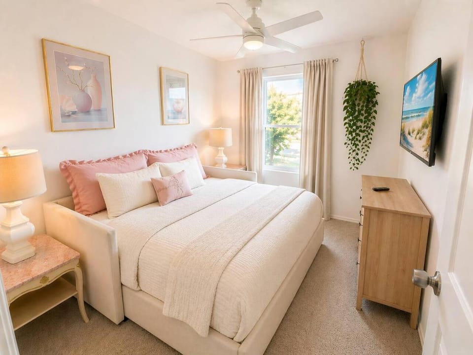Sleeps 14 10 min to Beach Free Boat Parking onsite House in Sarasota