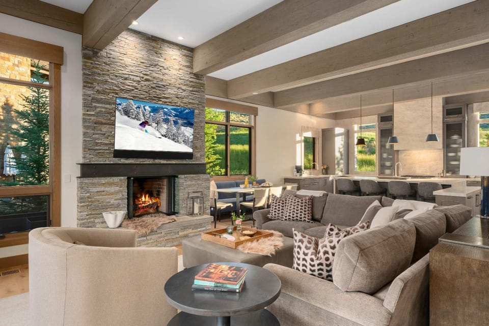 Abode at White Clouds hot tub Sun Valley House in Ketchum