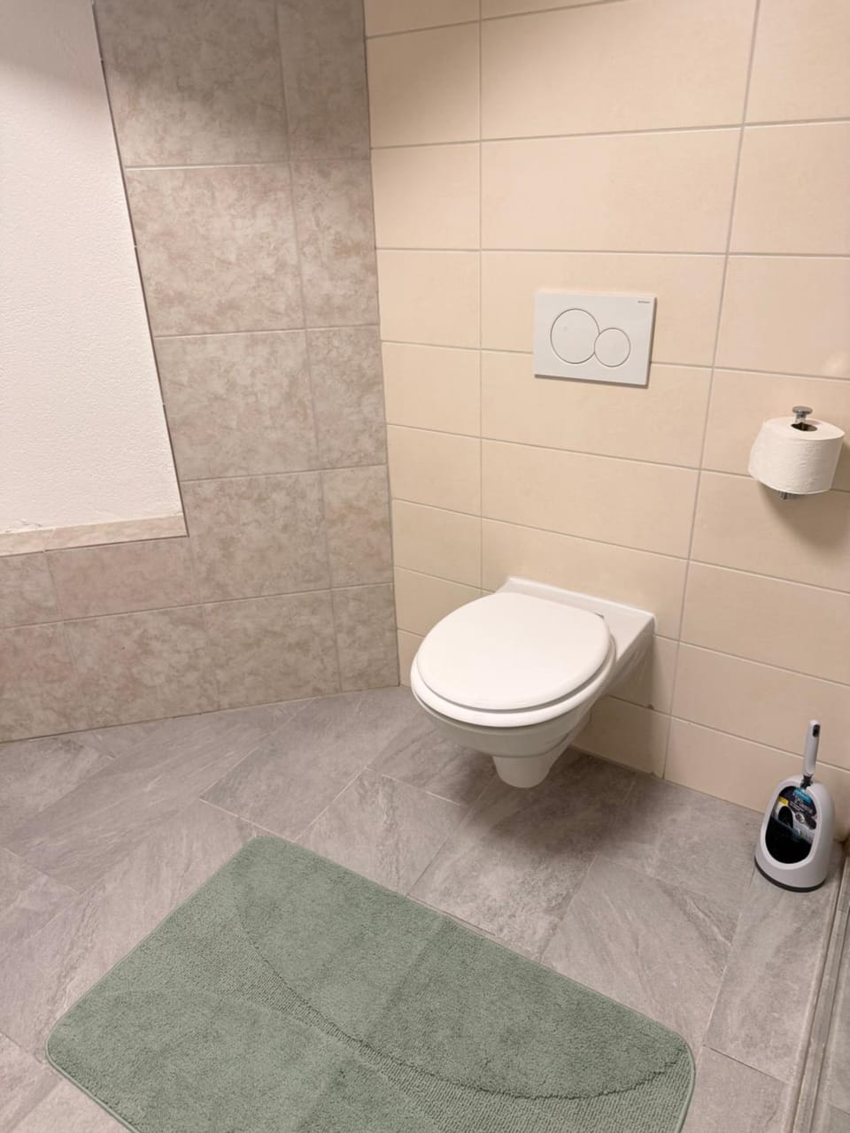 Schicke Souterrain Wohnung in Remseck - nahe STGT Apartment in Ludwigsburg