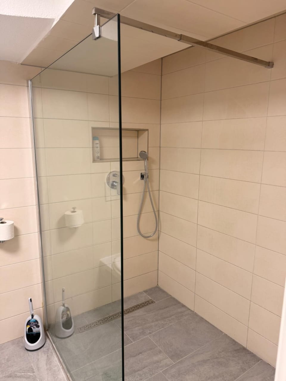 Schicke Souterrain Wohnung in Remseck - nahe STGT Apartment in Ludwigsburg