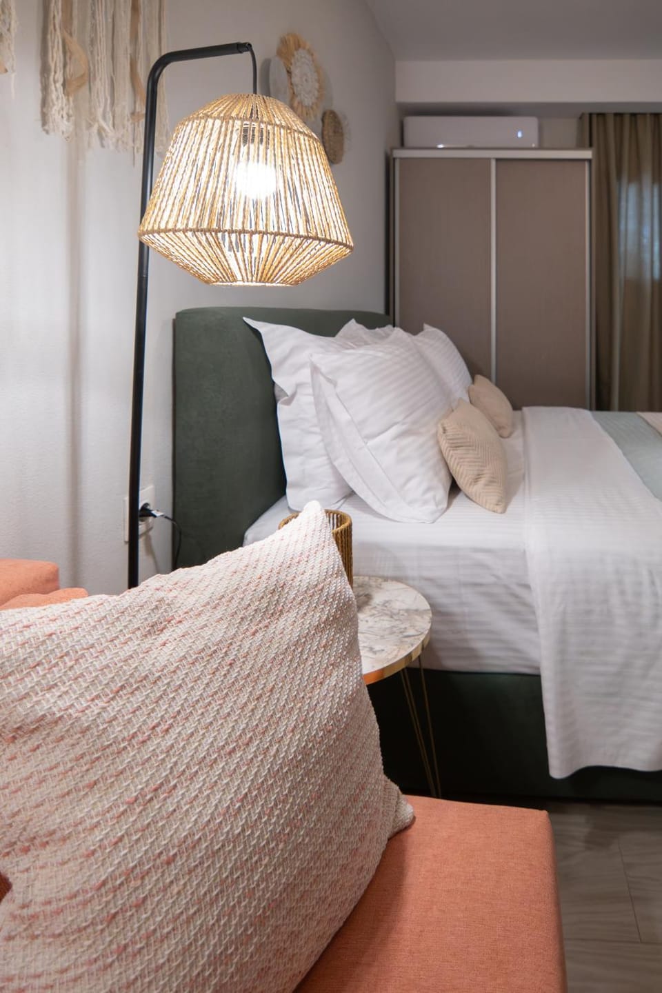 Bed, Bedroom, air conditioner