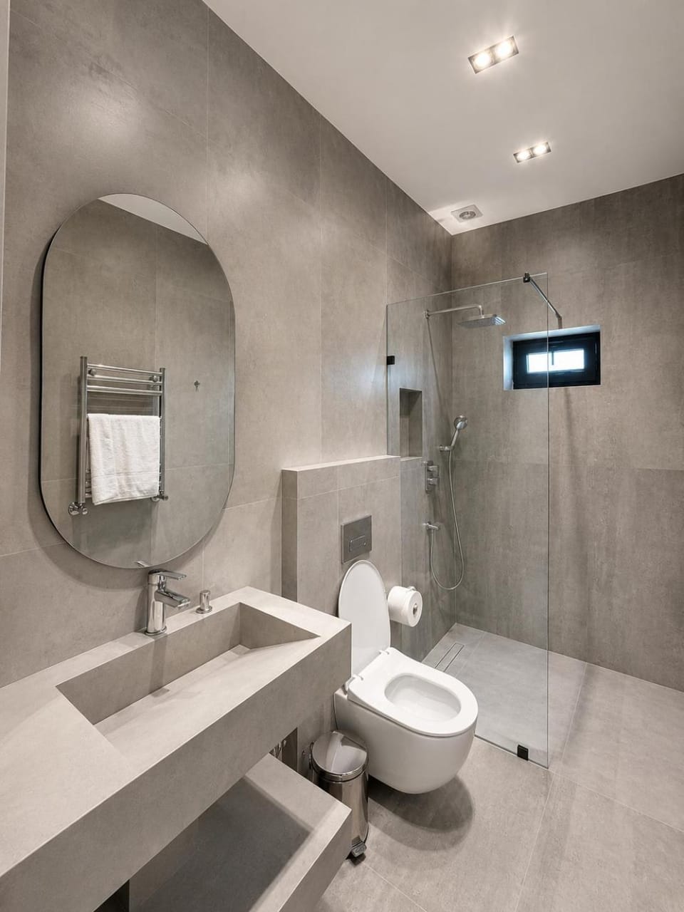 Shower, Toilet, Bathroom