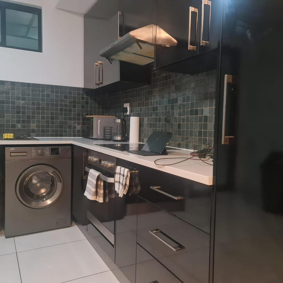 Deluxe 77 On Independence Apartments Apartment in Windhoek