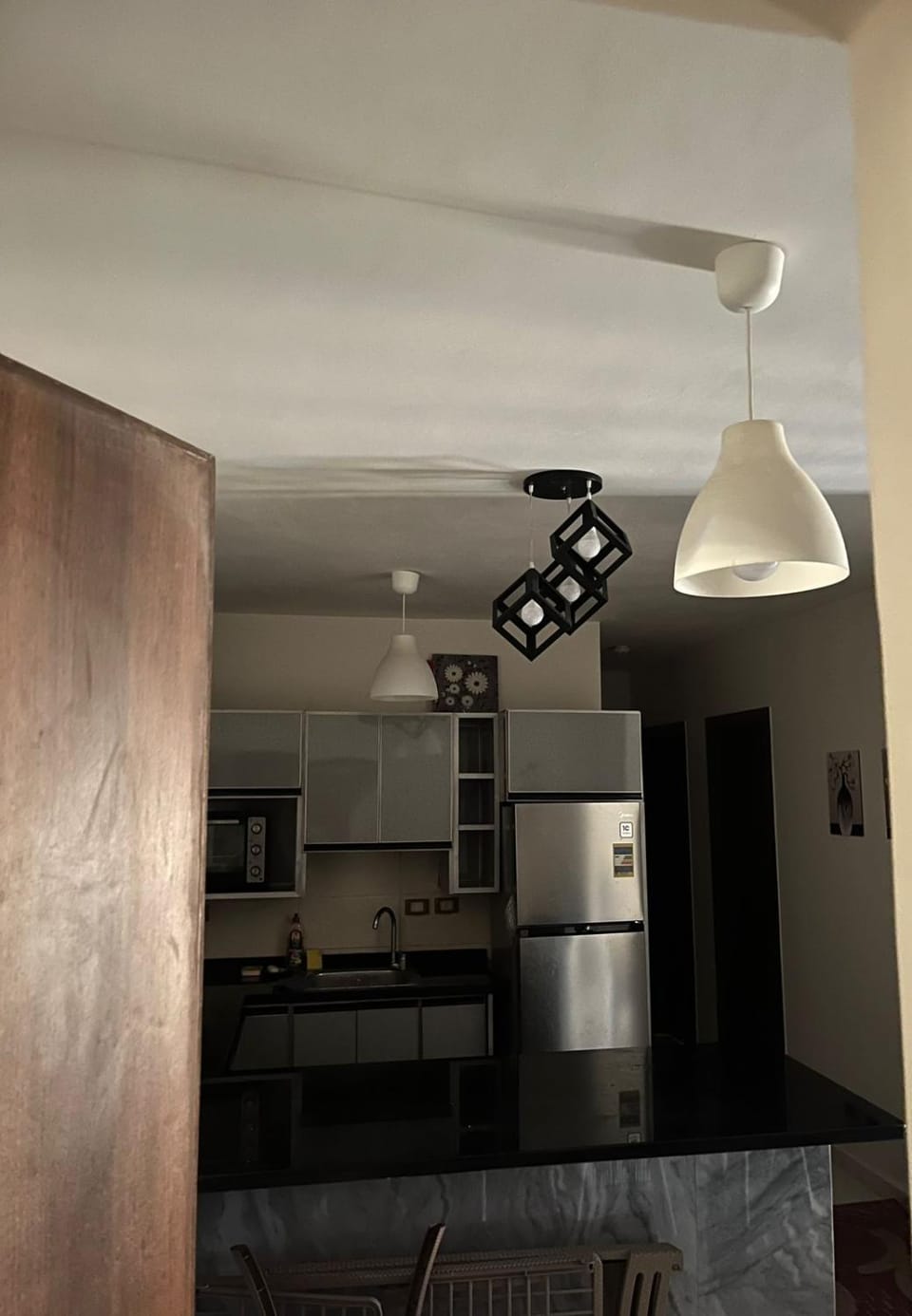 Kitchen or kitchenette, oven