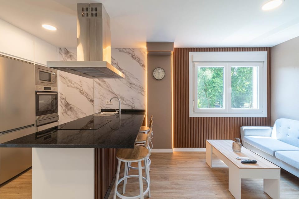 Suite Deluxe By Castrelos Apartment in Vigo