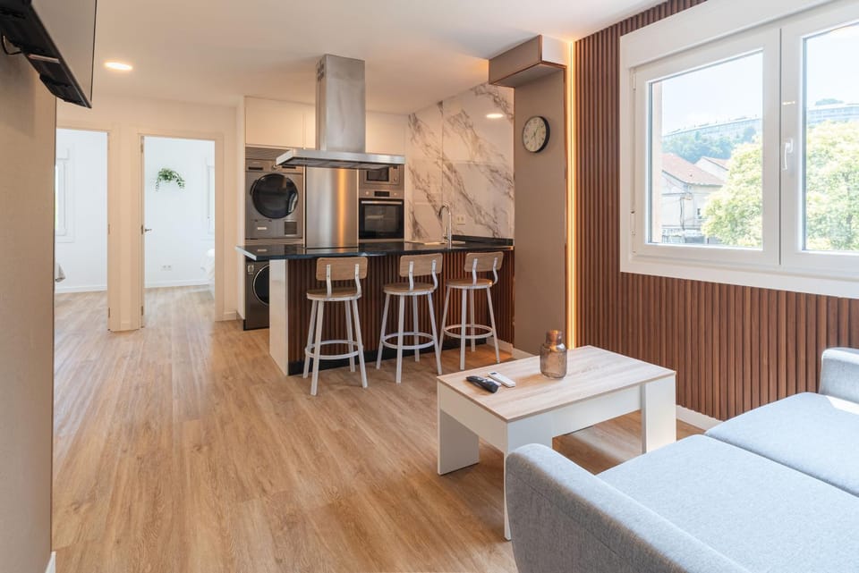 Suite Deluxe By Castrelos Apartment in Vigo