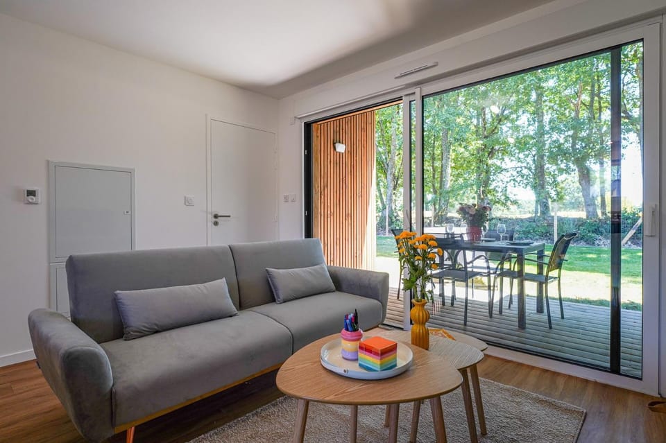 Cottage N°14, piscine commune, 2 chambres House in Pays de la Loire