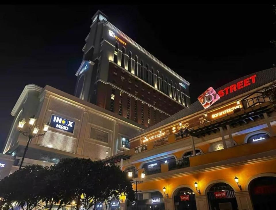 Regenta Suites Hotel in Gurugram