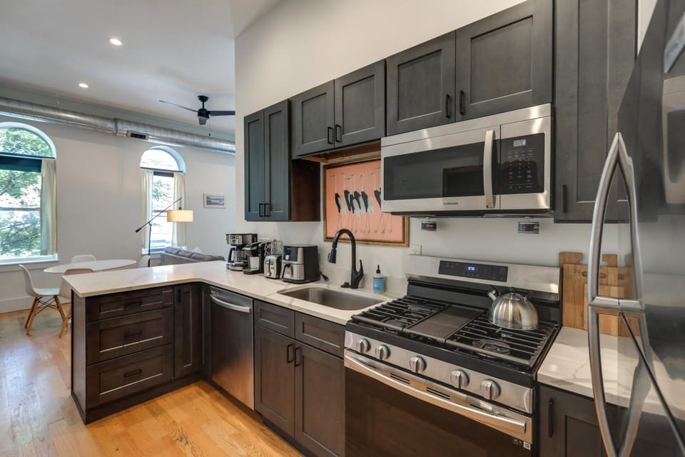 Walkable & Stylish! Cincy Loft in Prime OTR Spot Apartment in Over The Rhine