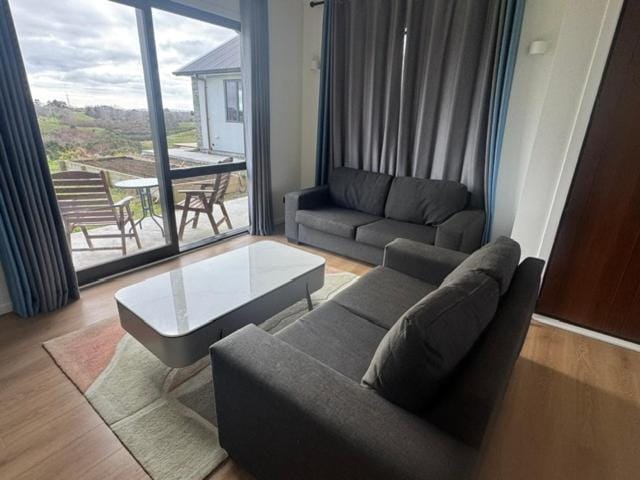 2 Bedroom Granny Flat D House in Waikato