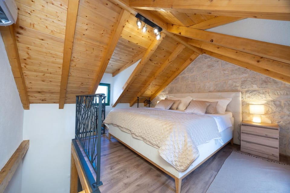 Fjaka Stone House Apartment in Split-Dalmatia County