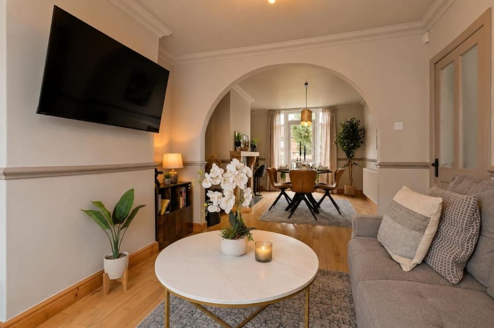 TV and multimedia, Living room