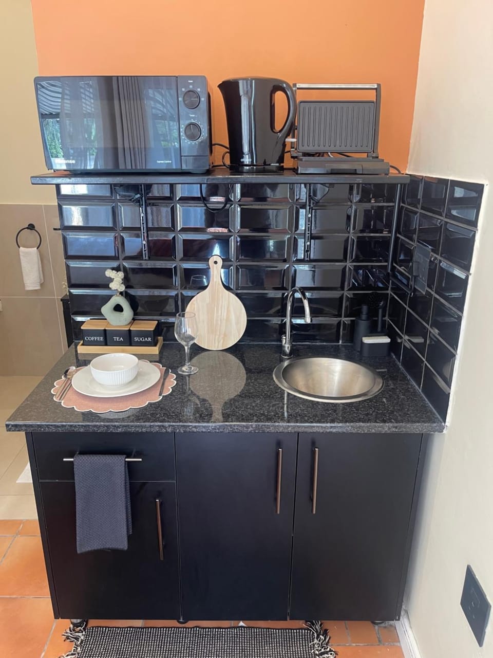 Kitchen or kitchenette