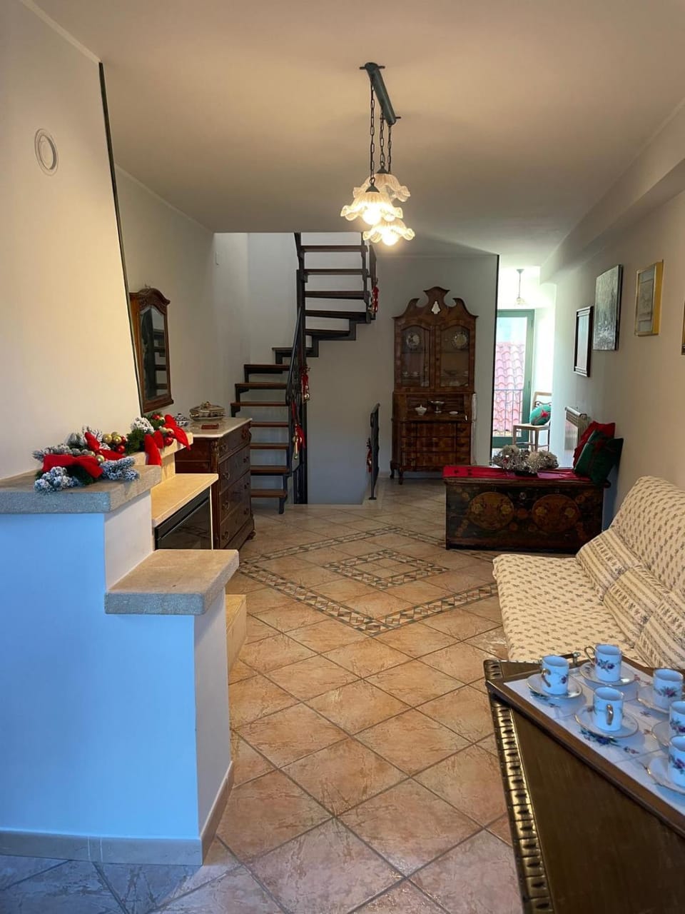 Living room, Seating area