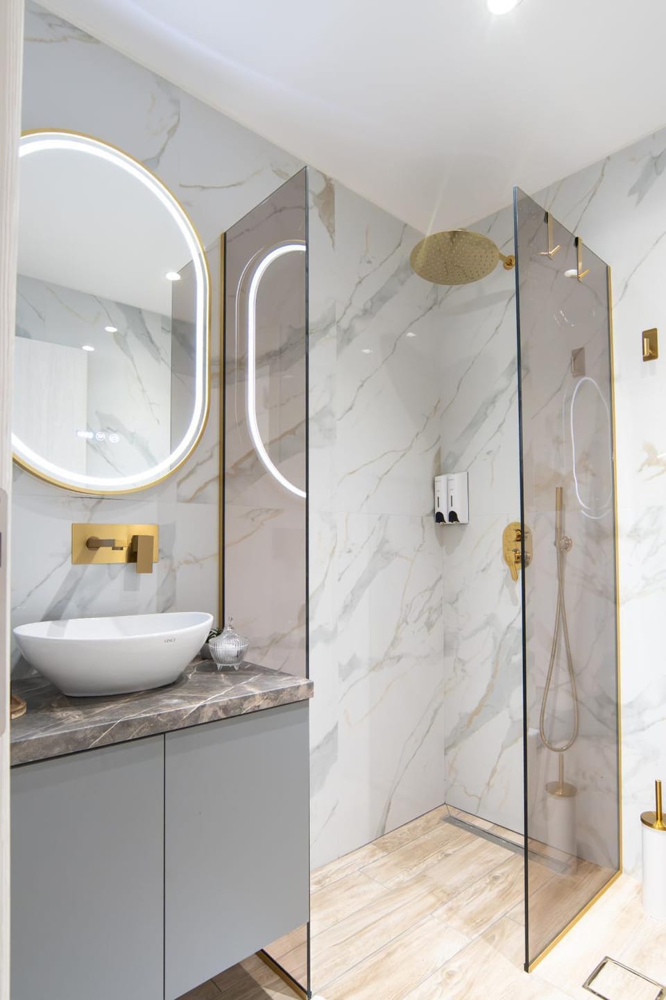 Shower, Bathroom